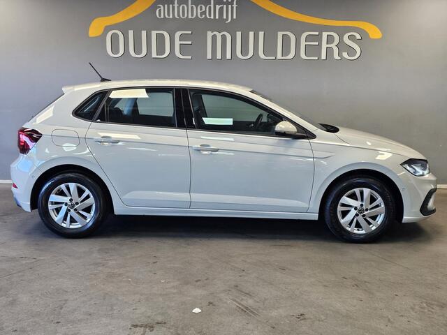 Volkswagen POLO 1.0 TSI Life | Adaptive cruise | Parkeersensoren | Stoelverwarming | Carplay