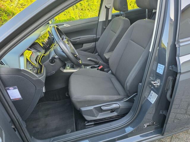 Volkswagen POLO 1.0 MPI Dakraam PDC Keyless