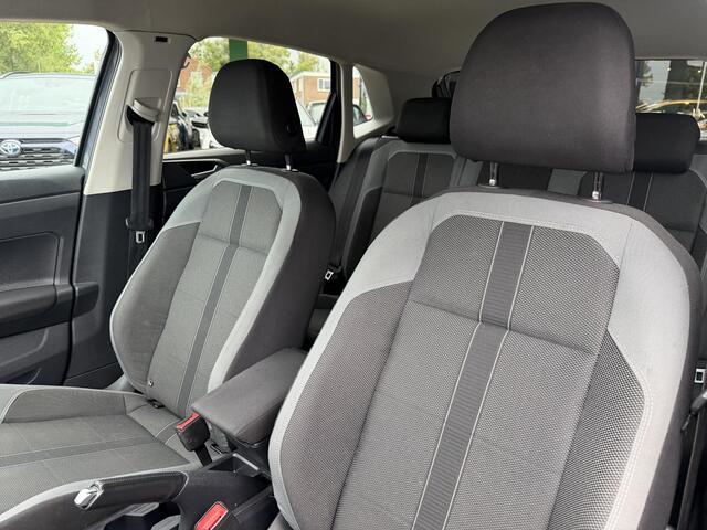 Volkswagen POLO 1.0 TSI R-Line Business PANORAMADAK | FULL LED MATRIX | VIRTUAL DISPLAY | PARKEER SENSOREN | ADAPTIVE CRUISE CONTROL | ANDROID/APPLE CARPLAY | STOELVERWARMING | INKLAPBARE SPIEGELS |