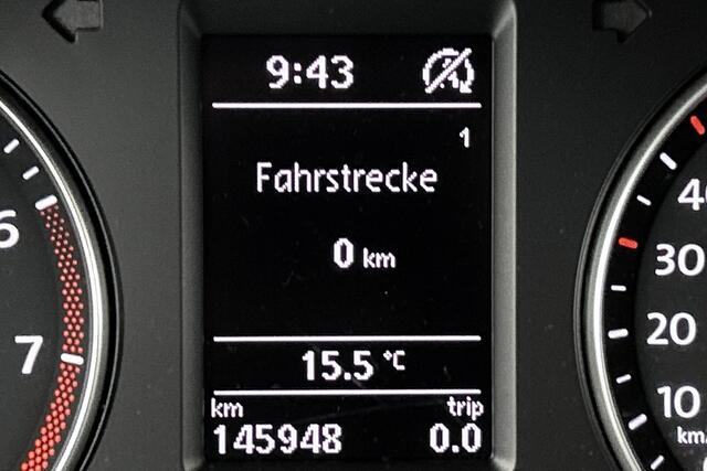Volkswagen SHARAN 1.4 TSI Exclusive Series 7P | Trekhaak | Navigatie | Parkeersensoren | Verwarmde stoelen | Airconditioning