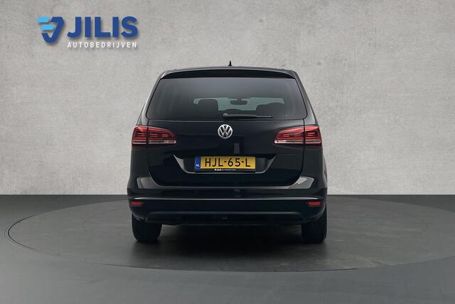 Volkswagen SHARAN 1.4 TSI Exclusive Series 7P | Trekhaak | Navigatie | Parkeersensoren | Verwarmde stoelen | Airconditioning