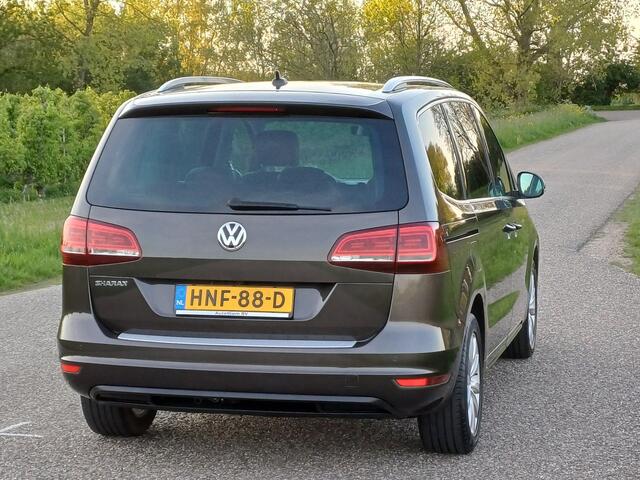 Volkswagen SHARAN 1.4 TSI Exclusive Series 7-Pers. /Led/Pano/leder/Trekh./Navi/Cruise/Clima/17"/