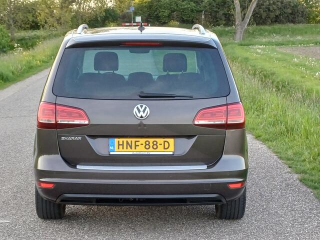 Volkswagen SHARAN 1.4 TSI Exclusive Series 7-Pers. /Led/Pano/leder/Trekh./Navi/Cruise/Clima/17"/