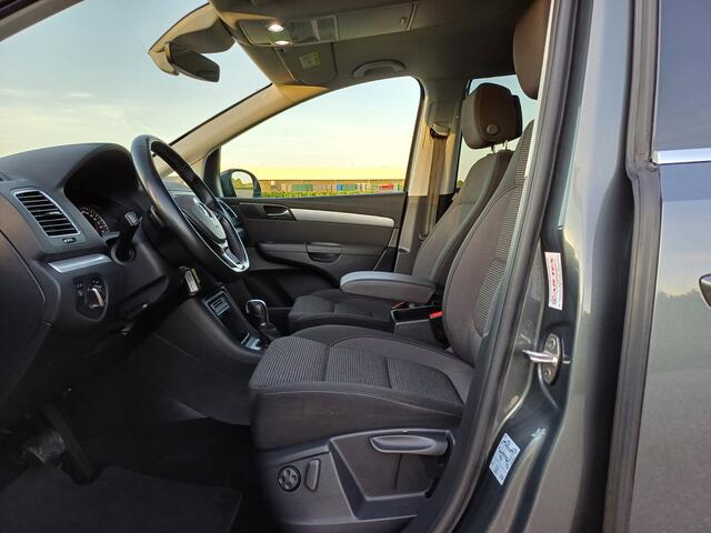 Volkswagen SHARAN 1.4 TSI Exclusive Series 7-Pers. /Navi/Parkh./Clima/ Stoelverw/16"/