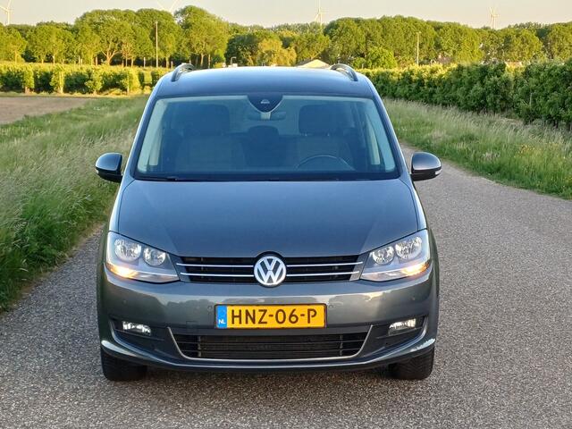 Volkswagen SHARAN 1.4 TSI Exclusive Series 7-Pers. /Navi/Parkh./Clima/ Stoelverw/16"/