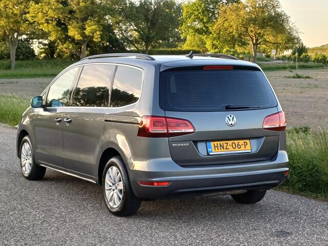 Volkswagen SHARAN 1.4 TSI Exclusive Series 7-Pers. /Navi/Parkh./Clima/ Stoelverw/16"/