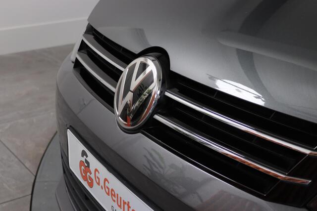 Volkswagen SHARAN 2.0 TSI Highline, 7-Persoons, Volleder, Apple Carplay/Android Auto, Navigatie, Automaat,