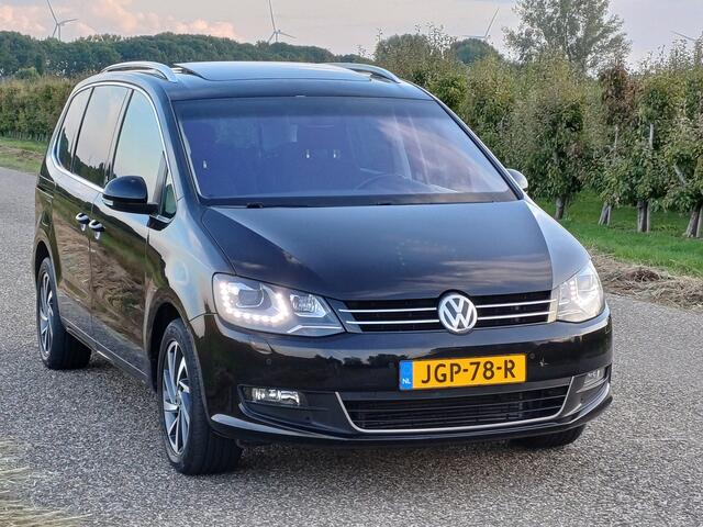 Volkswagen SHARAN 2.0 Highline 7-Pers. /Pano/Trekh./Cruise/Elect. schuifd.+ Klep/