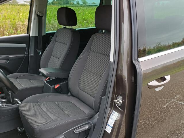 Volkswagen SHARAN 1.4 TSI Exclusive Series /Navi/Clima/Stoelverw./Parkh. V+A/