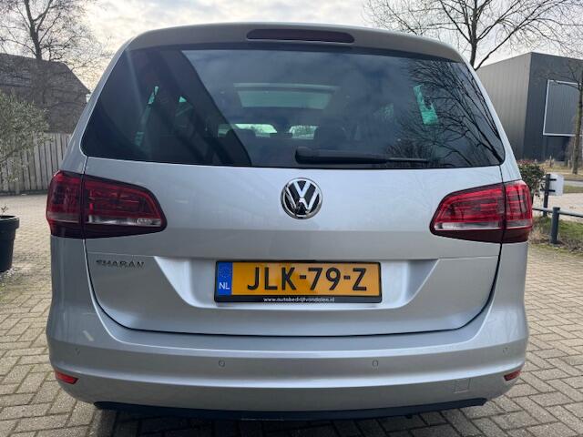 Volkswagen SHARAN EXCLUSIVE SERIES 7 PESOONS | Navi | Stoelverw. | Achter rij camera |
