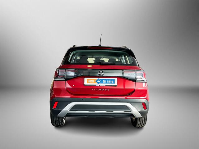 Volkswagen T-Cross 1.0 110pk TSI Life / Parkeersensoren achter / App-connect / Airconditioning
