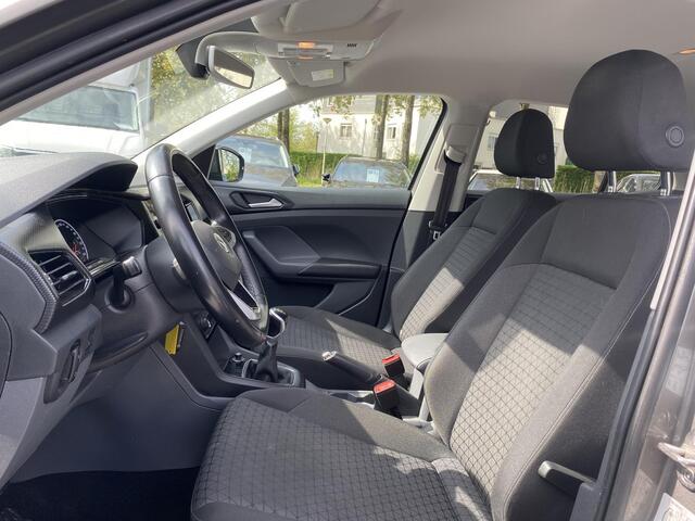 Volkswagen T-Cross 1.0 TSI Life Business (Navi,Trekhaak,Clima,Pdc)
