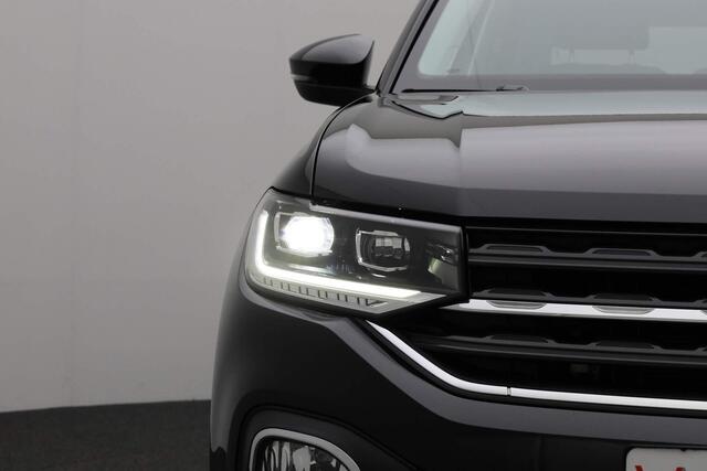 Volkswagen T-Cross 1.0 TSI 110PK DSG Move Edition | Navi | Full LED | ACC | Stoelverwarming | Clima | 16 inch