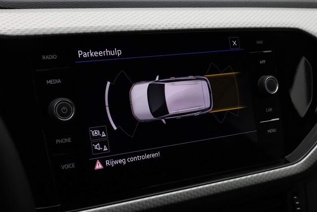 Volkswagen T-Cross 1.0 TSI 110PK DSG Move Edition | Navi | Full LED | ACC | Stoelverwarming | Clima | 16 inch