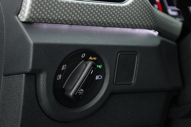 Volkswagen T-Cross 1.0 TSI 110pk DSG | Navi | Adapt. Cruise | LED | Stoelverw. | PDC