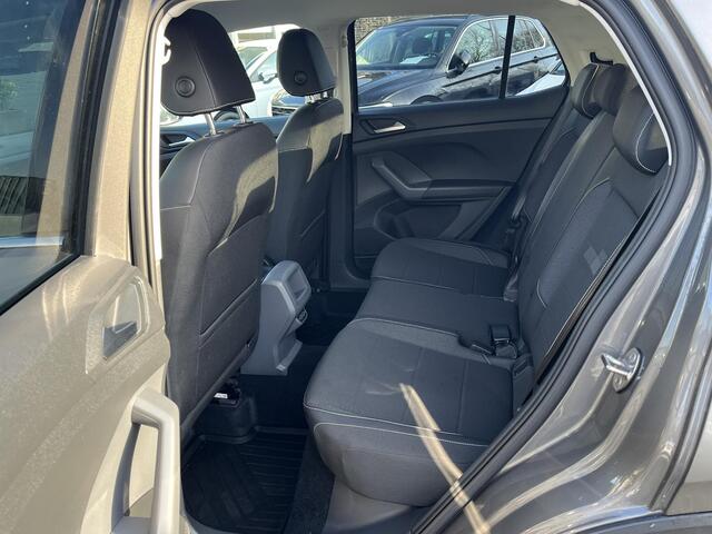 Volkswagen T-Cross 1.0 TSi DSG Style | BLACK DESIGN | AFN. TREKHAAK | CAMERA | LED |