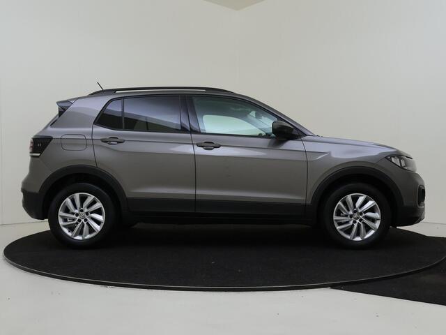 Volkswagen T-Cross 1.0 TSI Life | Trekhaak | Digital cockpit Pro | Dodehoek detectie | CarPlay | Airco | Adaptieve Cruise control | Elektrisch inklapbare buitenspiegels |