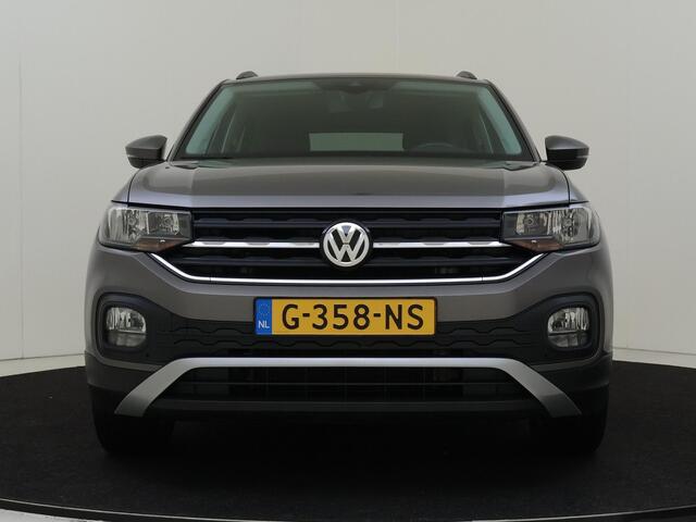 Volkswagen T-Cross 1.0 TSI Life | Trekhaak | Digital cockpit Pro | Dodehoek detectie | CarPlay | Airco | Adaptieve Cruise control | Elektrisch inklapbare buitenspiegels |