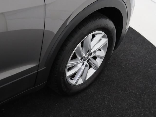 Volkswagen T-Cross 1.0 TSI Life | Trekhaak | Digital cockpit Pro | Dodehoek detectie | CarPlay | Airco | Adaptieve Cruise control | Elektrisch inklapbare buitenspiegels |