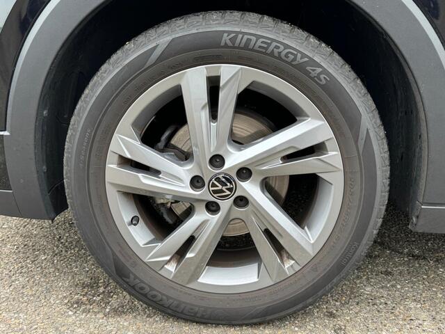 Volkswagen T-Cross 1.5 TSI 150pk DSG R-Line | New Model | Camera | Trekhaak | IQ.Li