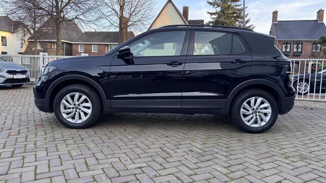 Volkswagen T-Cross 1.0 TSI Life | Automaat | Camera | VW Wealer geleverd en Geserviced |