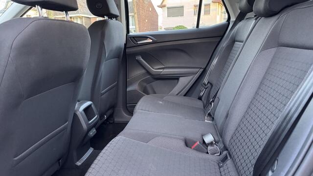 Volkswagen T-Cross 1.0 TSI Life | Automaat | Camera | VW Wealer geleverd en Geserviced |
