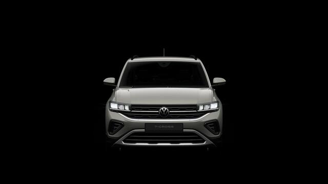 Volkswagen T-Cross 1.0 TSI 95 5MT Life Edition Parkeersensoren voor en achter (Park Distance Control) | Zijruiten achter en achterruit getint 65% lichtabsorberend | Airconditioning automatisch, 2-zone (Climatronic)