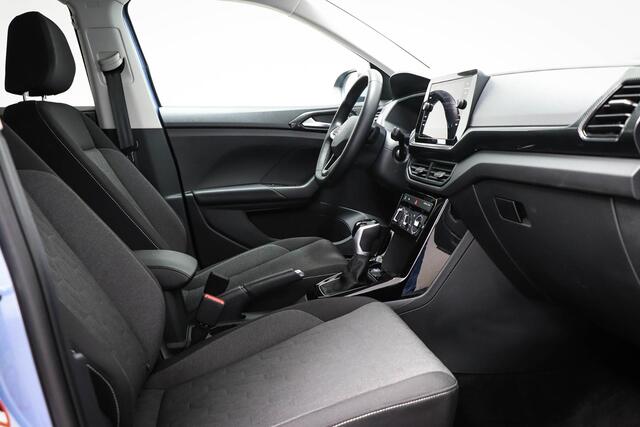 Volkswagen T-Cross 1.0 TSI Life Edition | LED | STOELVERWARMING | DAB | APPLE | CAMERA