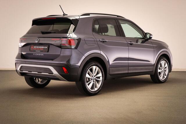 Volkswagen T-Cross 1.0 TSI Life Edition | LED | STOELVERWARMING | DAB | APPLE | CAMERA