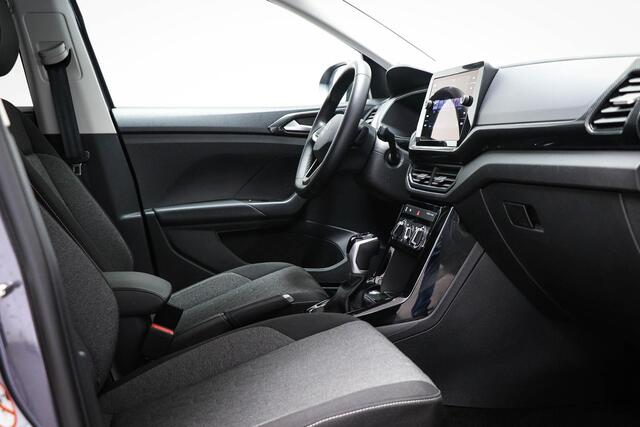 Volkswagen T-Cross 1.0 TSI Life Edition | LED | STOELVERWARMING | DAB | APPLE | CAMERA