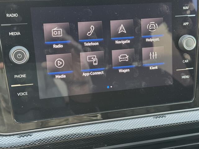 Volkswagen T-Cross 1.5 TSI R-Line IQ. Light | Camera | Sfeerverlichting