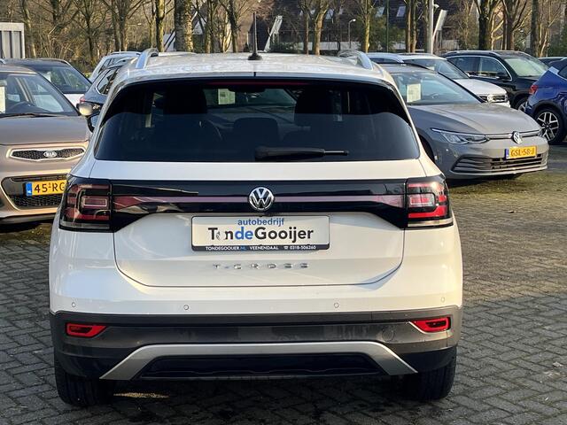 Volkswagen T-Cross 1.0 TSi DSG BLACK DESIGN | 18" | CAMERA | STOELVERW. | BEATS AUDIO |