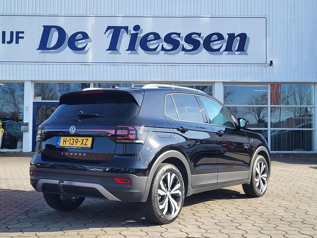 Volkswagen T-Cross 1.0 TSI 116 PK Style Virtual Dash, Trekhaak, Camera, Rijklaar met beurt & garantie!
