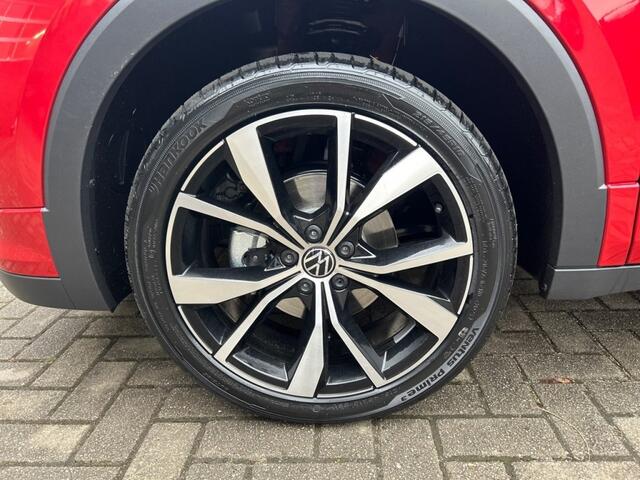 Volkswagen T-Cross 1.5 TSI R-LINE AFN.TREKHAAK/IQ-LIGHTS/CAMERA/ACC/KEY-LESS