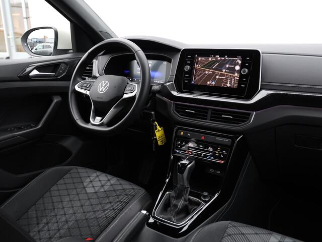Volkswagen T-Cross 1.0 TSI R-Line 115 pk DSG | Matrix LED | Navigatie | Stoelverwarming | Cruise control