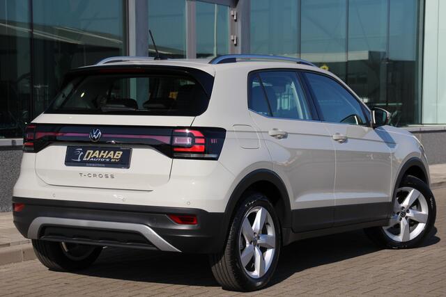 Volkswagen T-Cross 1.0 TSI Style | NAVI | ACC | Stoelverwarming | Vir. cockpit |
