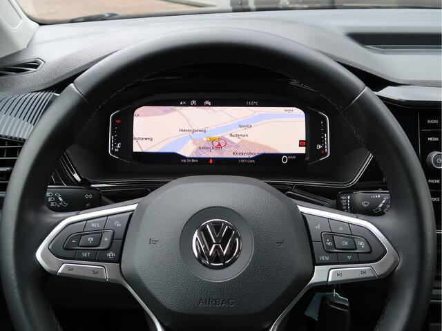 Volkswagen T-Cross 1.0 TSI Life Executive Design | Parkeersensoren | Virtual | Navigatie
