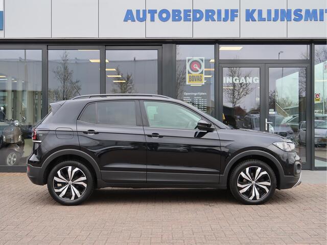 Volkswagen T-Cross 1.0 TSI Life Executive Design | Parkeersensoren | Virtual | Navigatie
