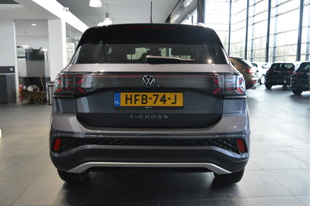 Volkswagen T-Cross 1.0 TSI 2X R-LINE navi clima cruise camera led trekhaak 17 inch !!