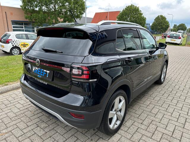 Volkswagen T-Cross 1.5 TSI Style + December 2023