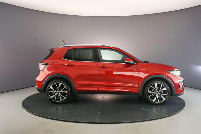 Volkswagen T-Cross R-Line 1.0 TSI 115pk DSG Automaat Adaptive cruise control, LED matrix koplampen, Navigatie, Achteruitrijcamera, Stoelverwarming, Parkeersensoren, App connect