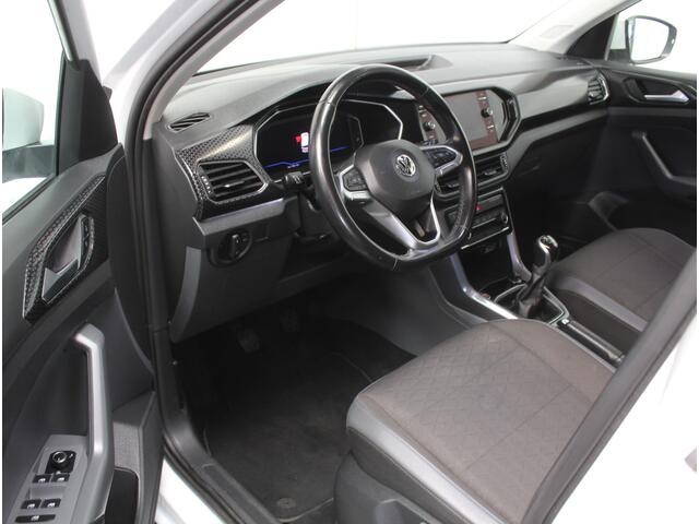 Volkswagen T-Cross 1.0 TSI Style R-Line CARPLAY | CAMERA | LED | ADAPCRUISE | DIGIDASH | VERWSTOELEN
