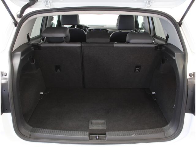 Volkswagen T-Cross 1.0 TSI Style R-Line CARPLAY | CAMERA | LED | ADAPCRUISE | DIGIDASH | VERWSTOELEN