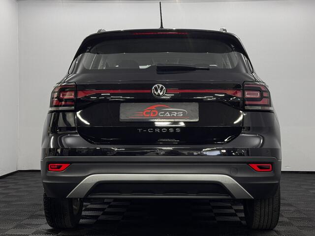 Volkswagen T-Cross 1.0 TSI Style Airco, Navi, Parkeersensoren, Winterpakket, Cruise control, A start stop, Lichtmetalen velgen