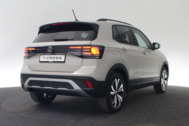 Volkswagen T-Cross Life edition 1.0 TSI 85 kW / 116 pk DSG | Camera | LED | Stoelverwarming | Keyless | 17 inch