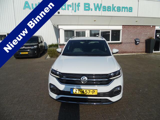Volkswagen T-Cross 1.0 TSI Style 2 x R-Line