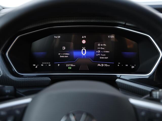 Volkswagen T-Cross 1.0 TSI R-Line 110PK DSG | Cruise control | LED | Camera | 18 inch velgen | Navigatie