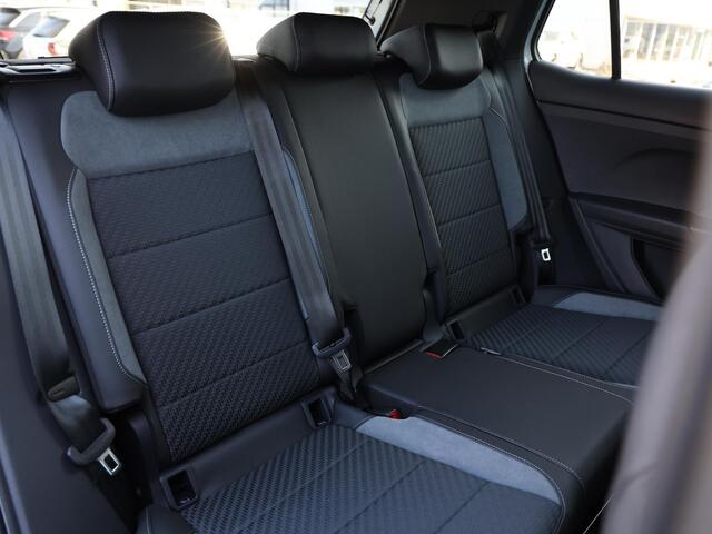 Volkswagen T-Cross 1.0 TSI R-Line 110PK DSG | Cruise control | LED | Camera | 18 inch velgen | Navigatie