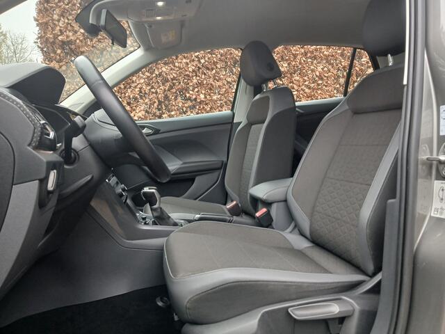 Volkswagen T-Cross 1.0 TSI Style /virtual cockpit / automaat / apple carplay / android auto