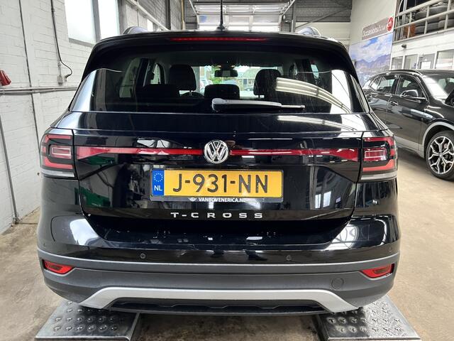 Volkswagen T-Cross 1.0 TSI Life Bns Automaat Adapt Cruise Clima Navi Carplay